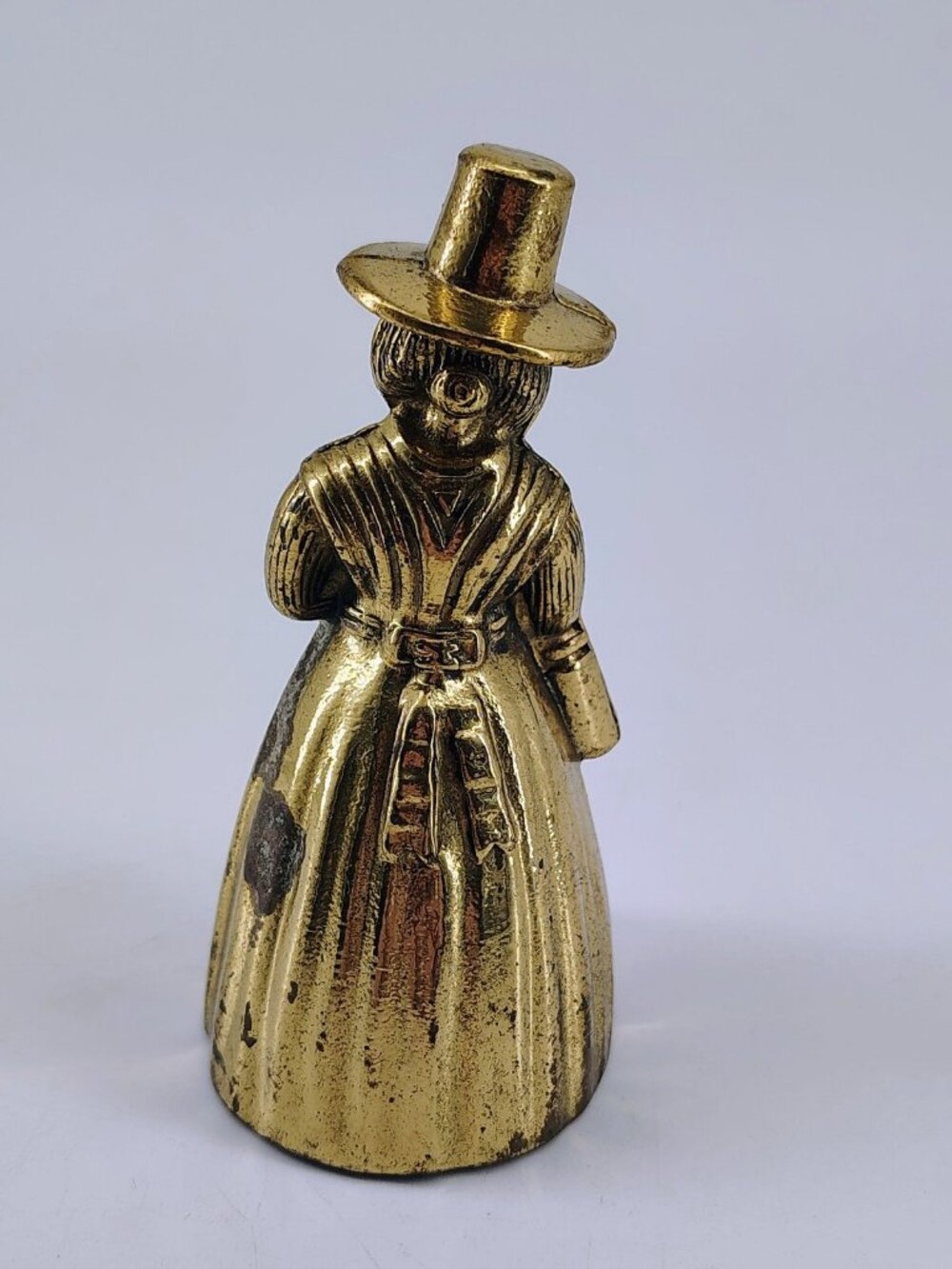 Vintage Brass Lady Bell Figurine Victorian Folk Woman Decorative Collectible - Picture 2 of 3